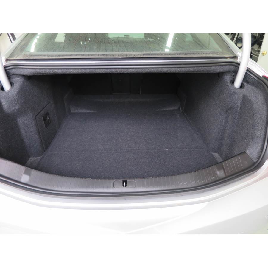 2016 Cadillac XTS Cargo space