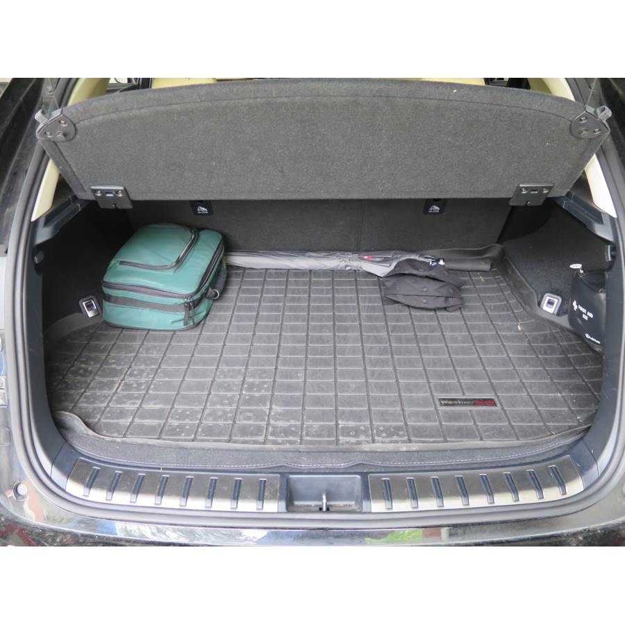 2016 Lexus NX300h Cargo space