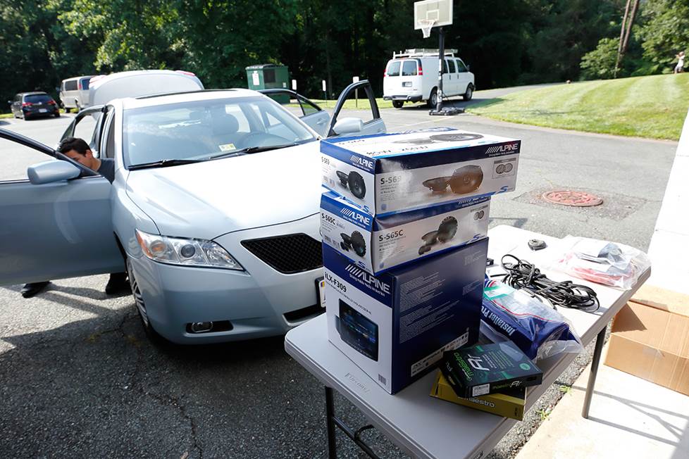 New car audio gear for Anthony's 2007 Toyota Camry