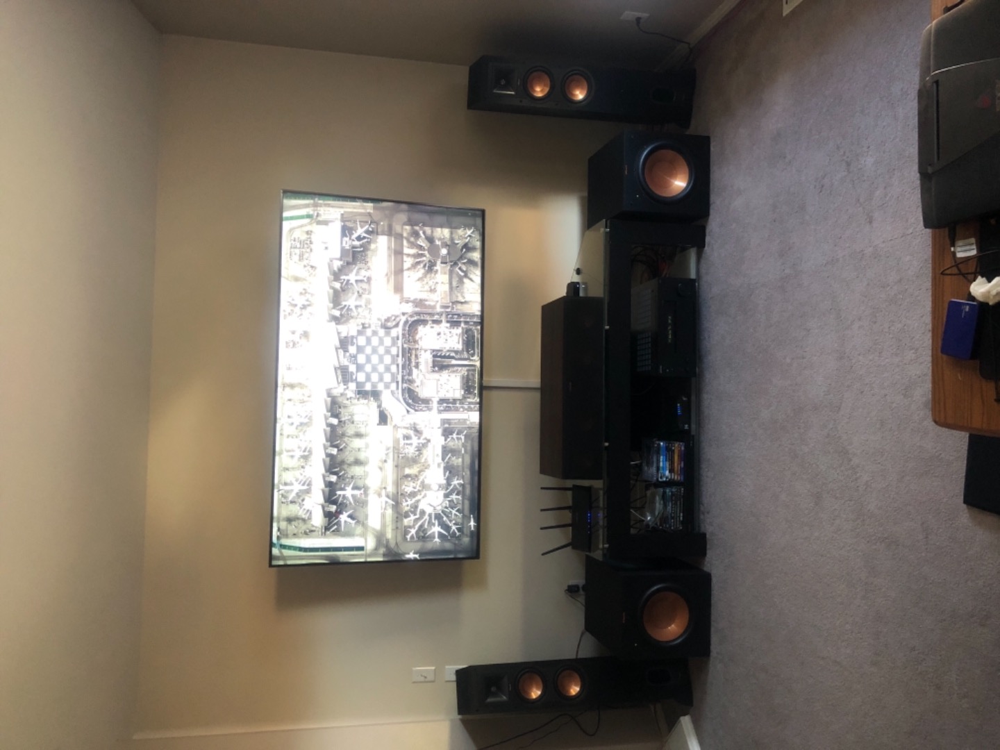 Customer Klipsch Reference R-12SW Powered at