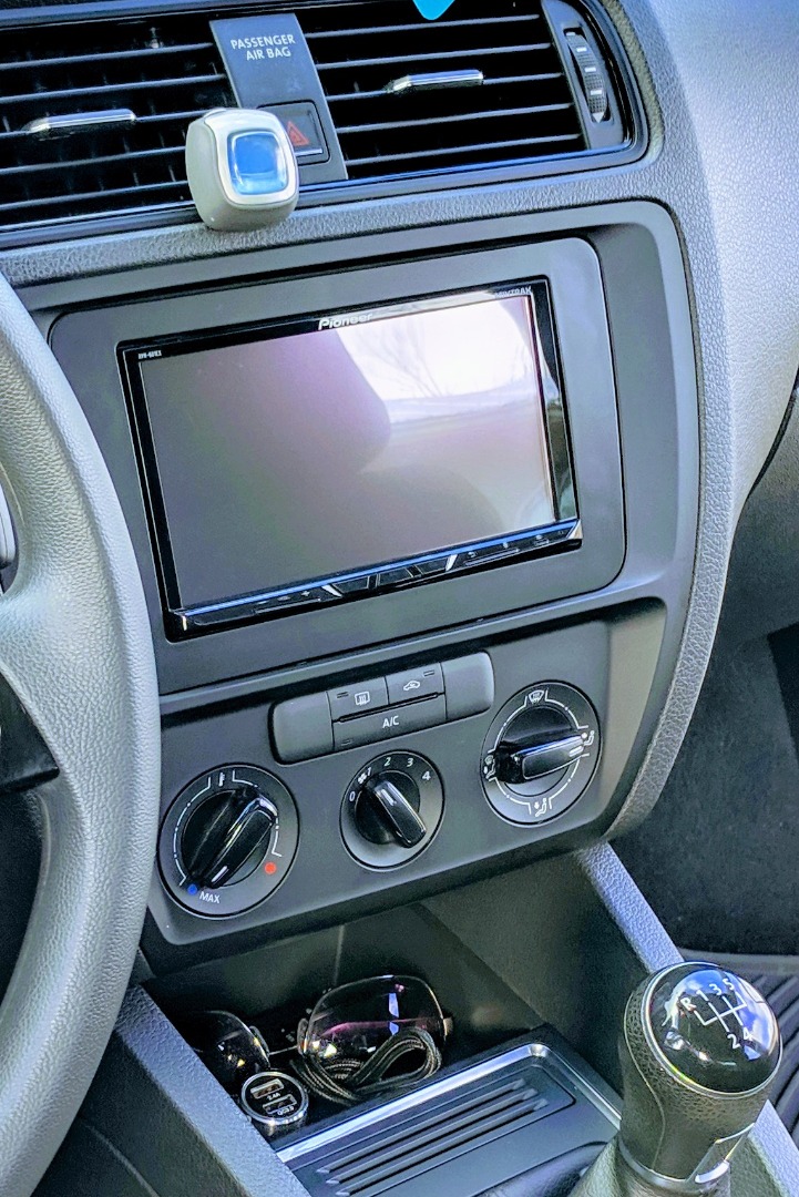 Scosche VW2317AB Single//Double DIN Install Dash Kit for 2006-Up VW Jetta//GTI
