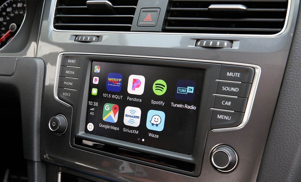 Factory radio with Apple CarPlay