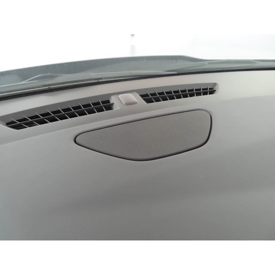 2022 Cadillac XT4 Center dash speaker location