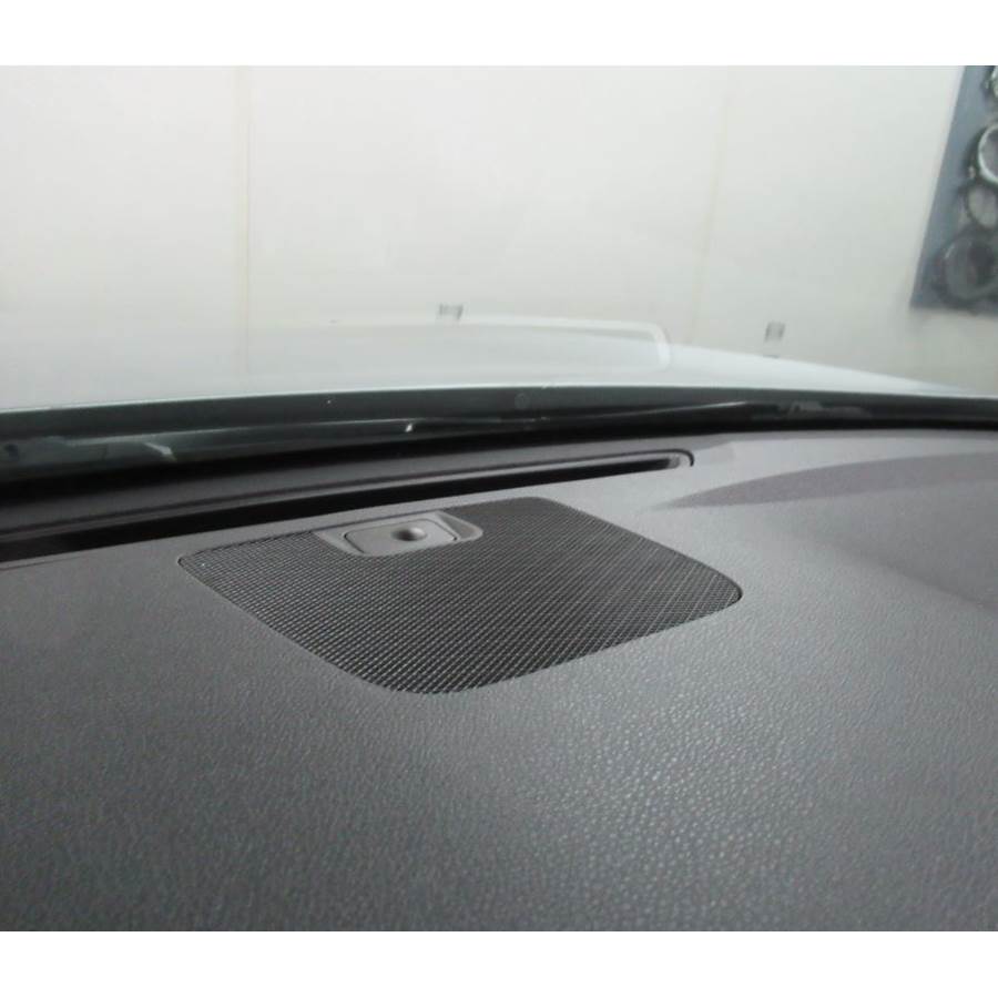 2020 Acura RLX Center dash speaker location