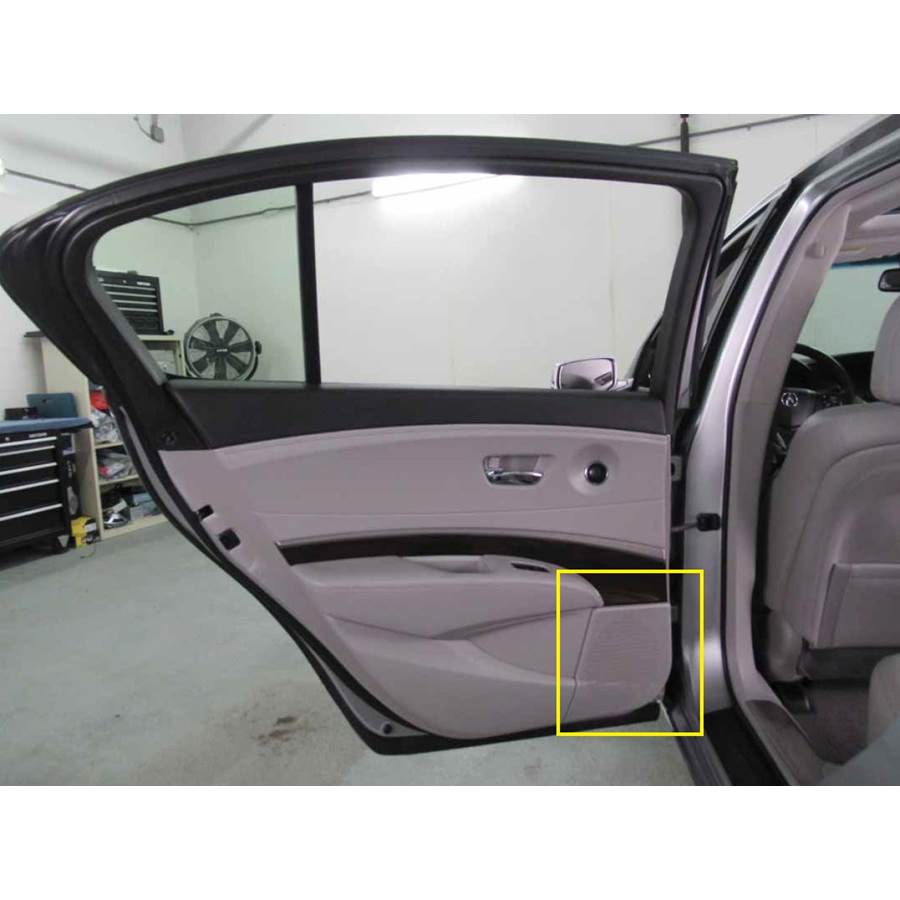 2020 Acura RLX Rear door woofer location
