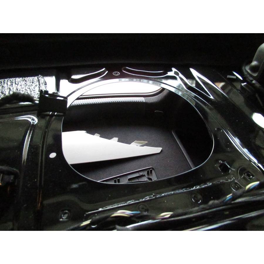 2018 Audi RS 3 Rear deck center speaker removed
