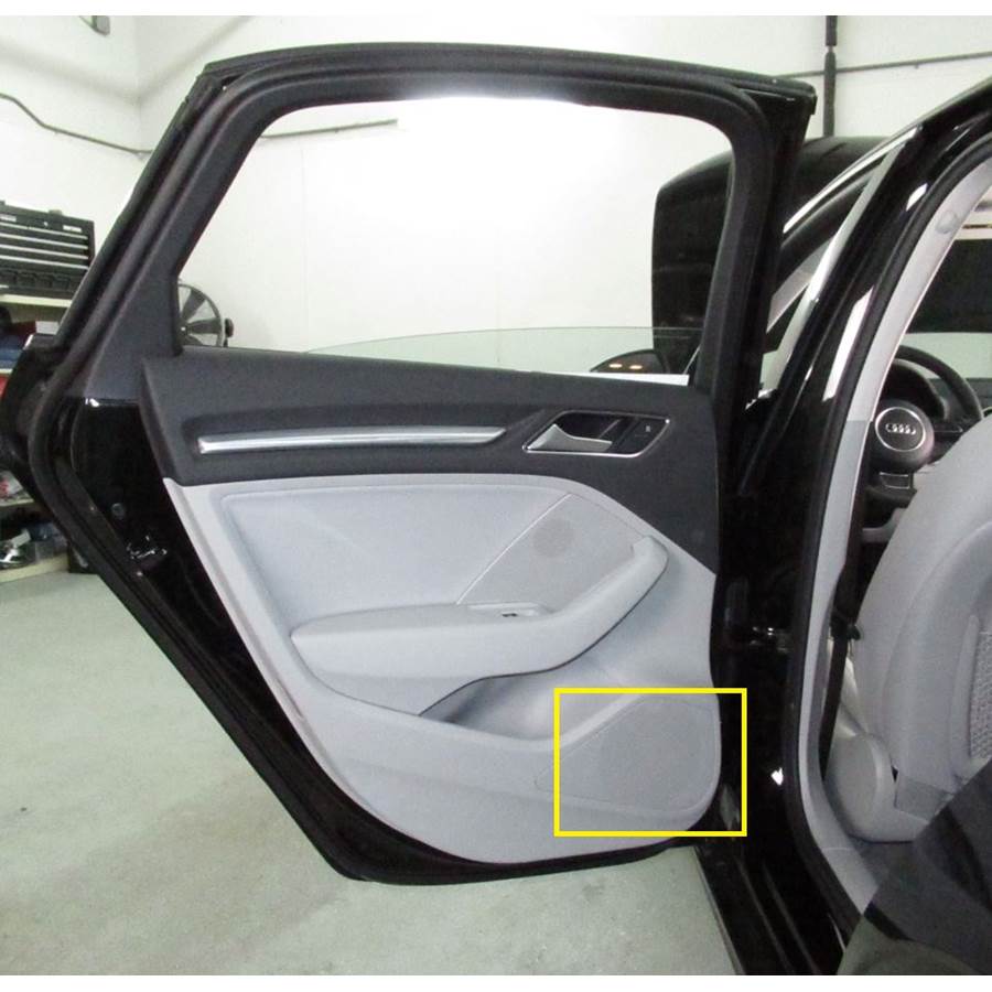 2018 Audi RS 3 Rear door woofer location