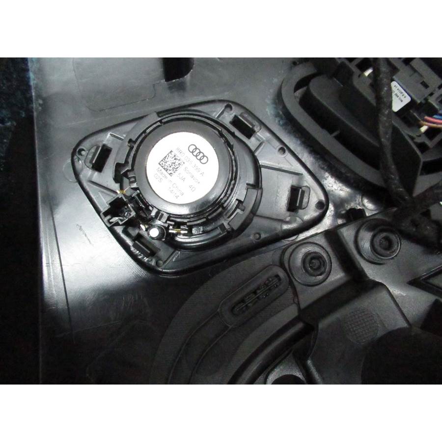 2015 Audi Allroad Rear door tweeter