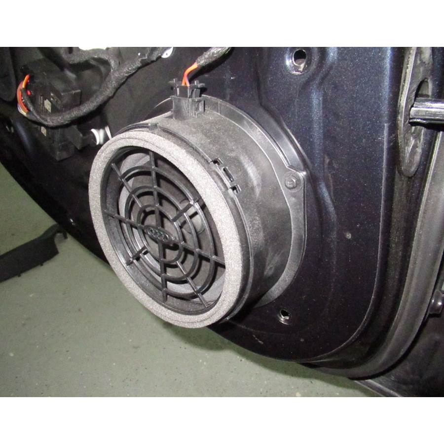 2013 Audi Allroad Rear door woofer