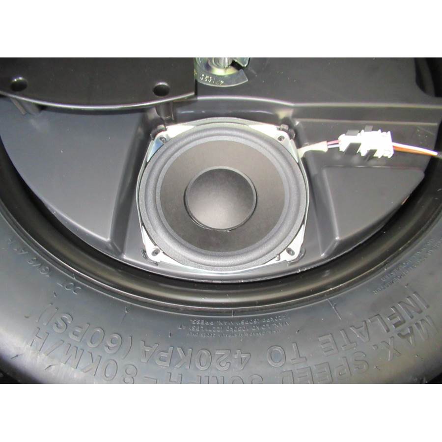 2015 Audi Q3 Under cargo floor speaker