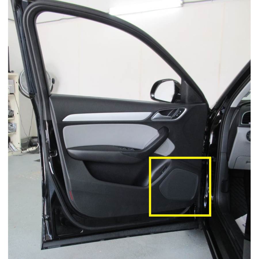 2017 Audi Q3 Front door woofer location