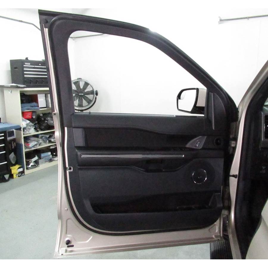 2018 Ford Expedition Front door speaker location