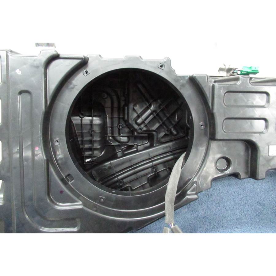 2019 Ford Expedition Far-rear side speaker removed