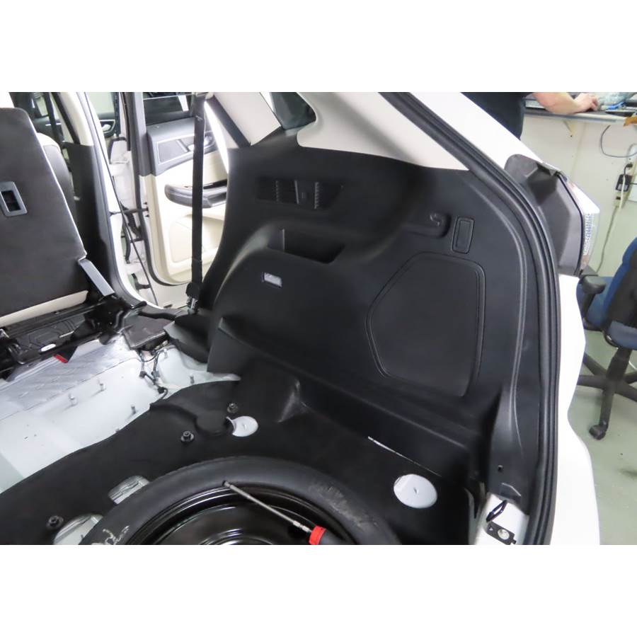 2020 Ford Edge Far-rear side speaker location