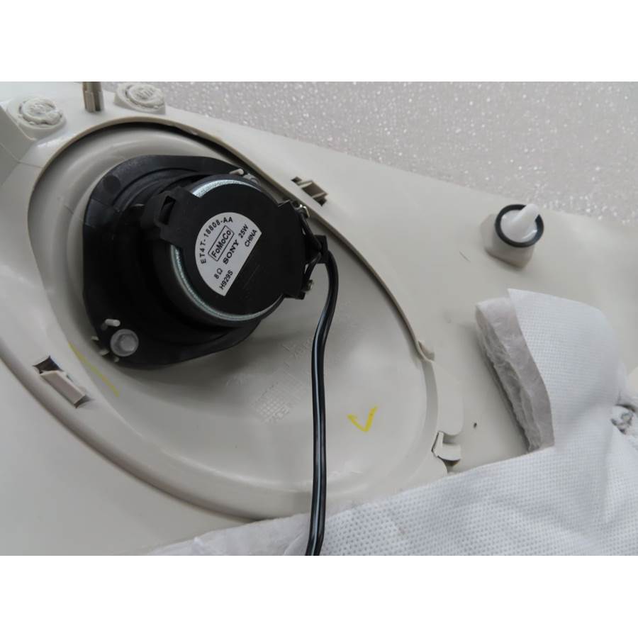 2016 Ford Edge Rear pillar speaker