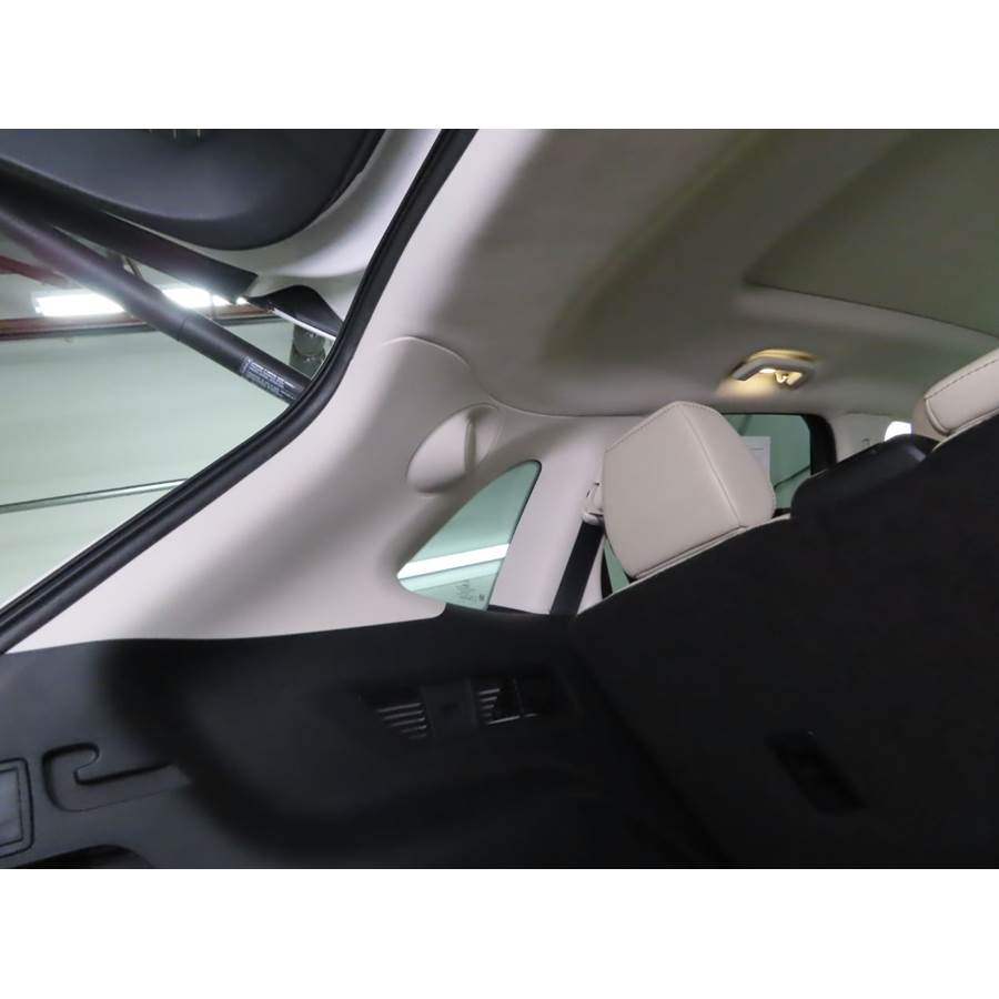 2024 Ford Edge Rear pillar speaker location