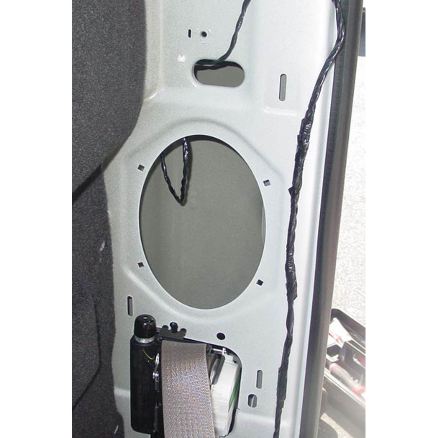 2016 Ford F-550 Rear cab speaker removed