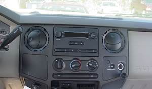 2011 Ford F-750 Factory Radio