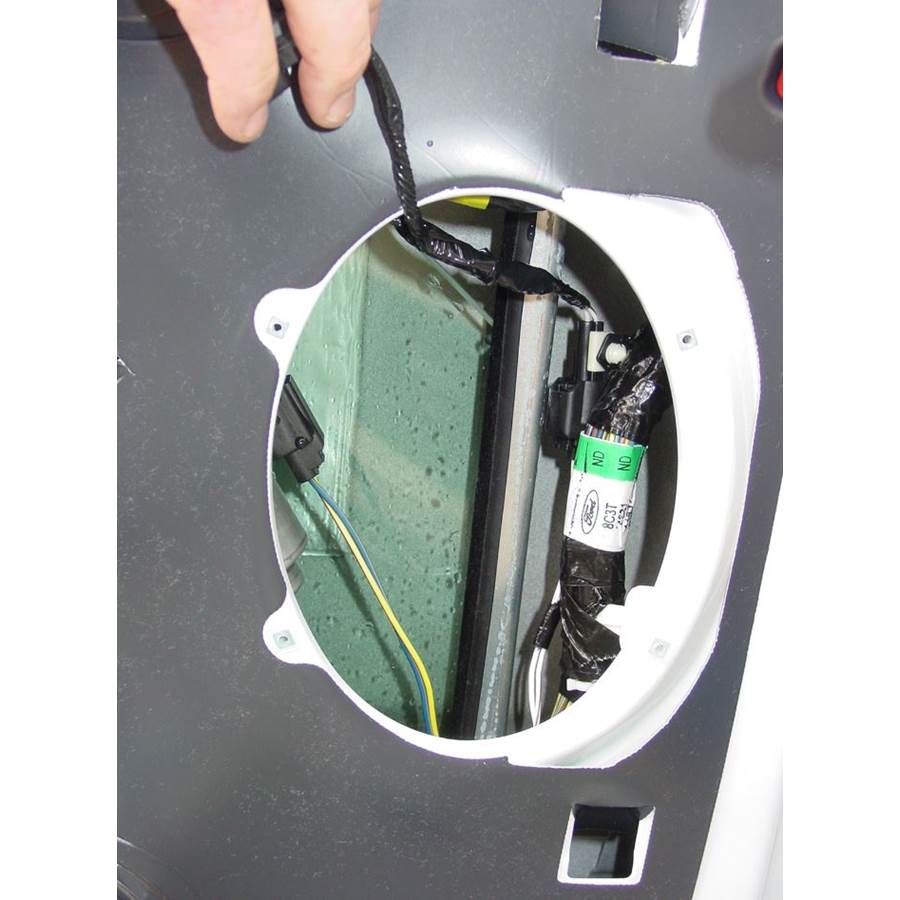 2017 Ford F-550 Platinum Front door woofer removed