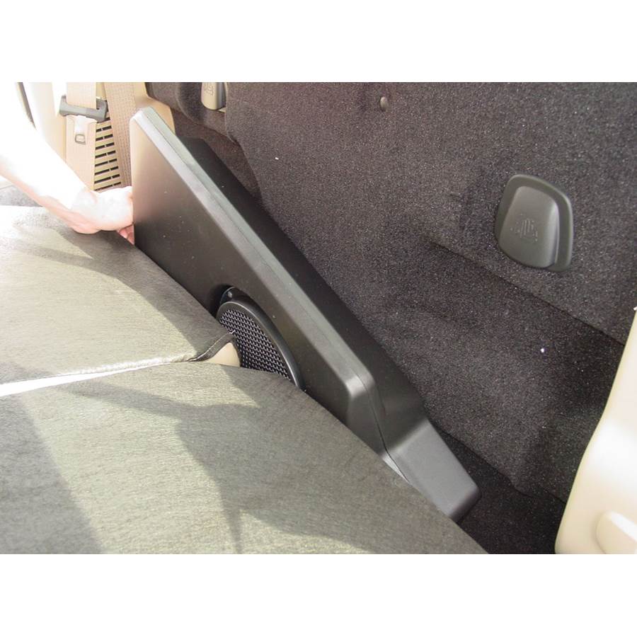 2017 Ford F-550 Platinum Factory subwoofer location