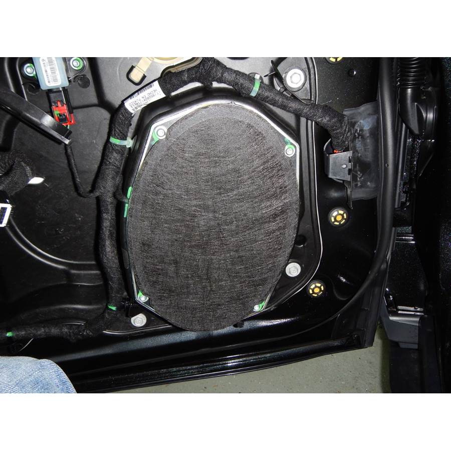 2020 Jeep Cherokee Front door speaker