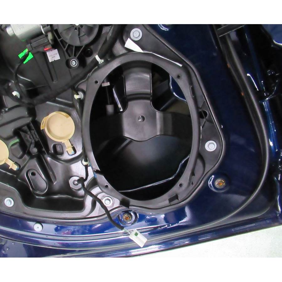 2018 Jeep Compass Rear door speaker removed