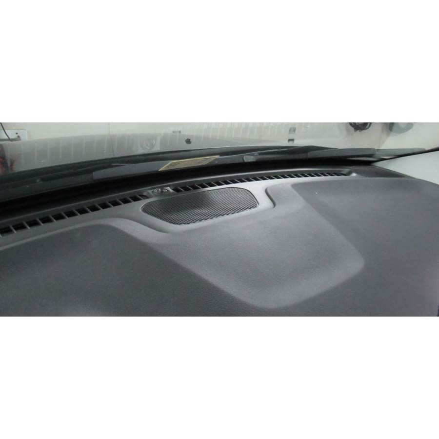 2021 Jeep Compass Center dash speaker location