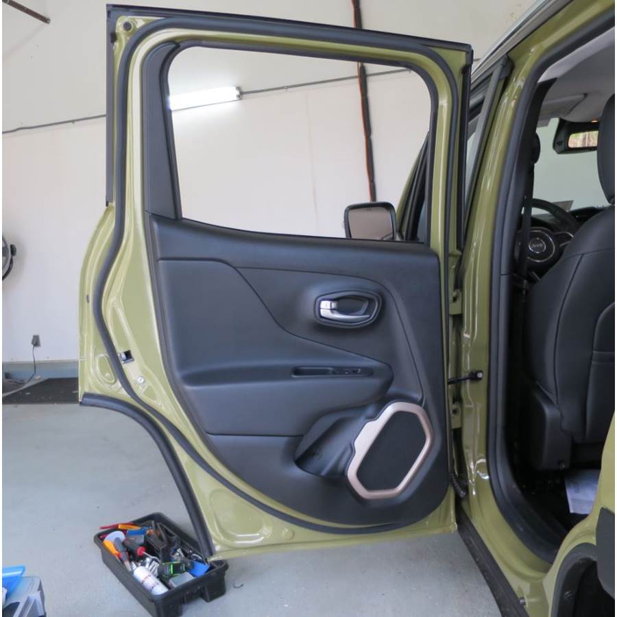 2018 Jeep Renegade Rear door speaker location