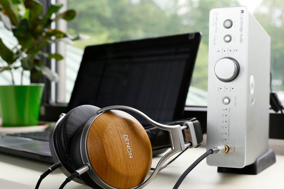 Cambridge Audio DacMagic Plus in a headphone setup