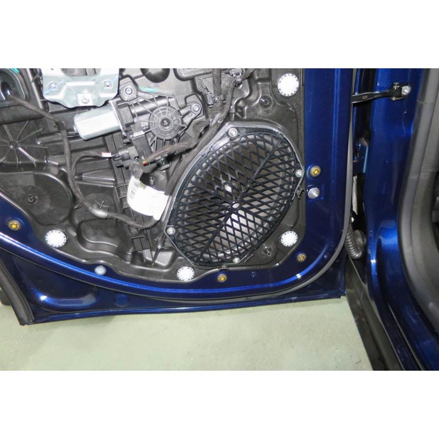 2022 Jeep Renegade Rear door woofer