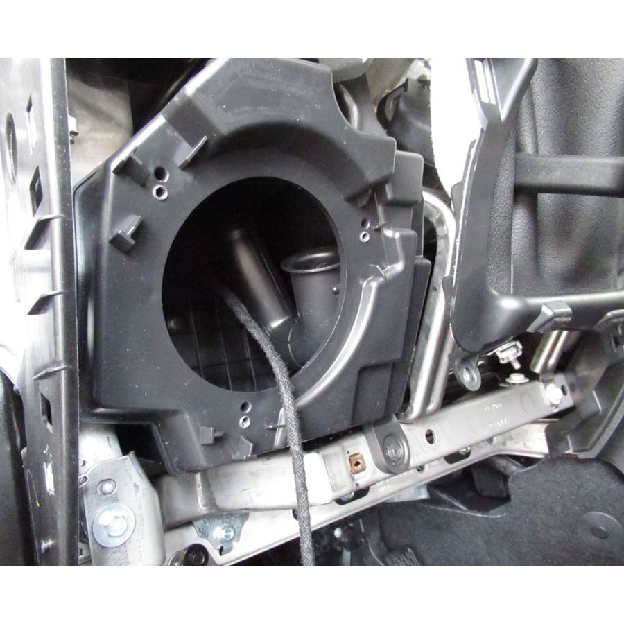 2023 Jeep Wrangler Unlimited Lower dash speaker removed