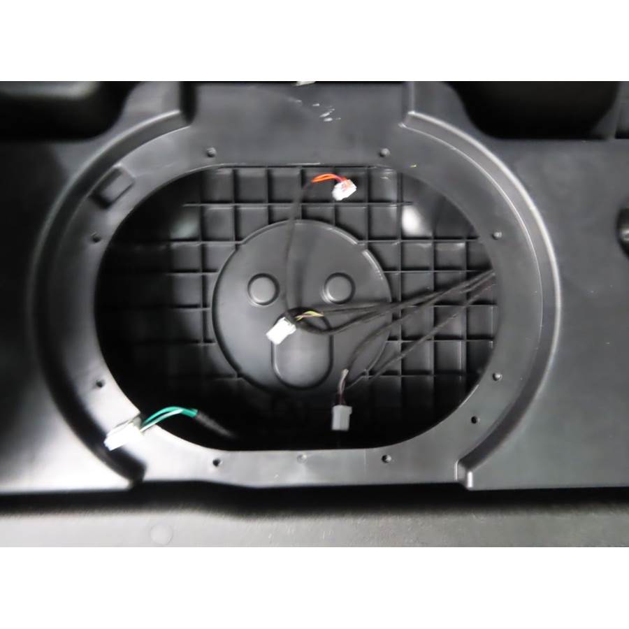 2019 Jeep Wrangler Under cargo floor speaker removed