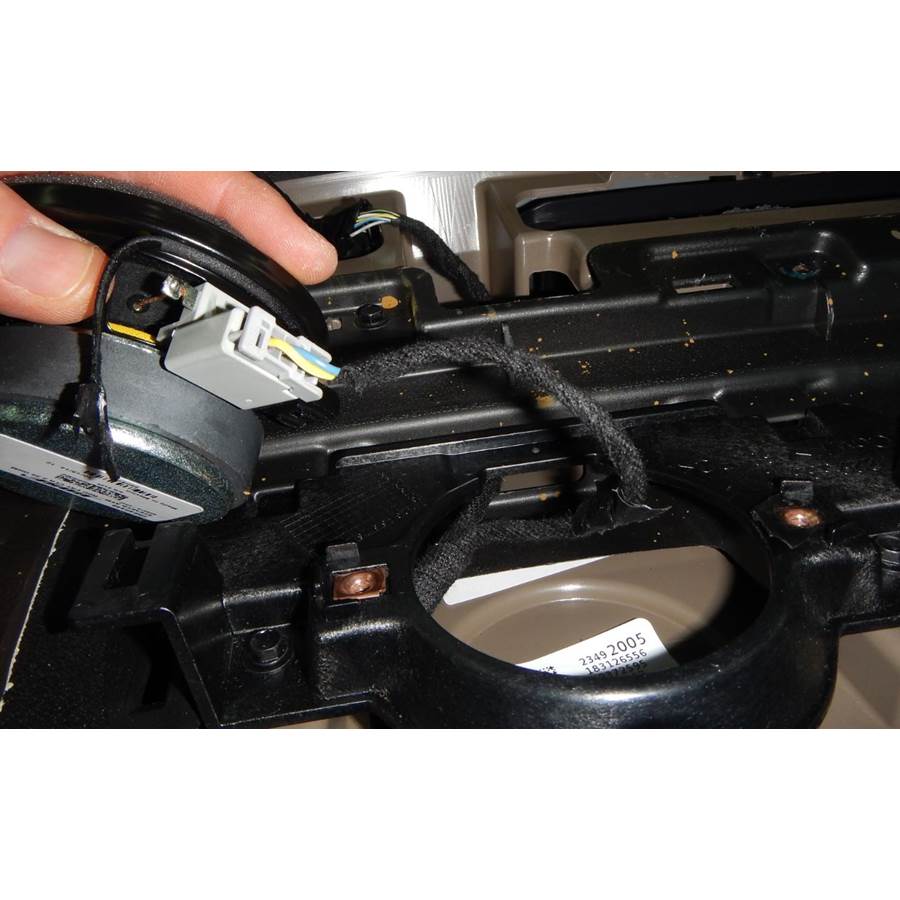 2016 Chevrolet Colorado Center dash speaker removed