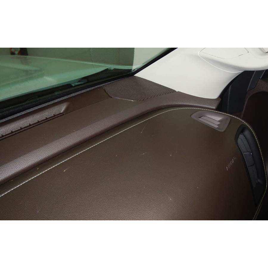 2017 GMC Canyon Dash speaker location