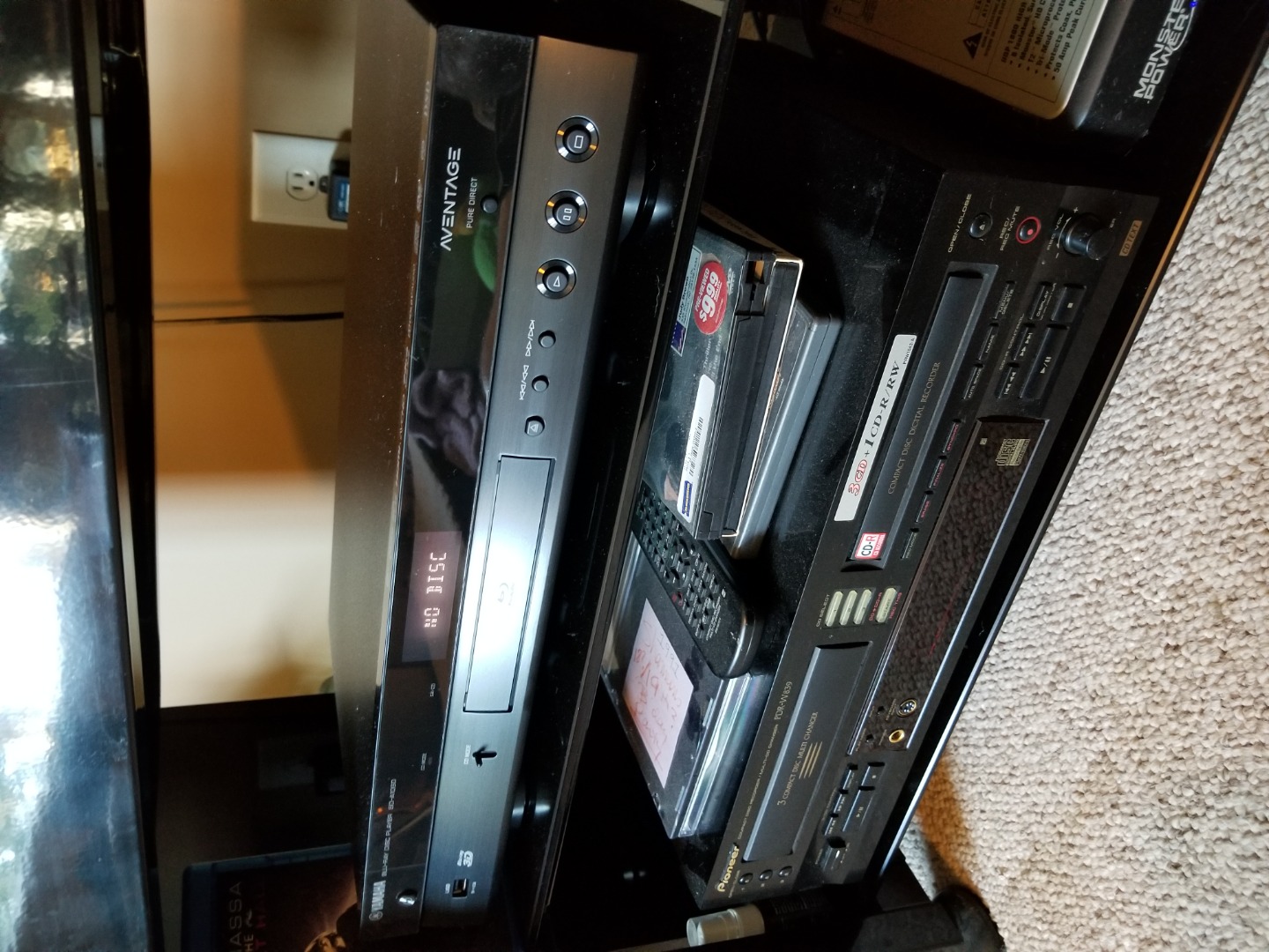 Customer Reviews: Yamaha AVENTAGE BD-A1060 3D Blu-ray player Customer Reviews: Yamaha AVENTAGE BD-A1060 3D Blu-ray player