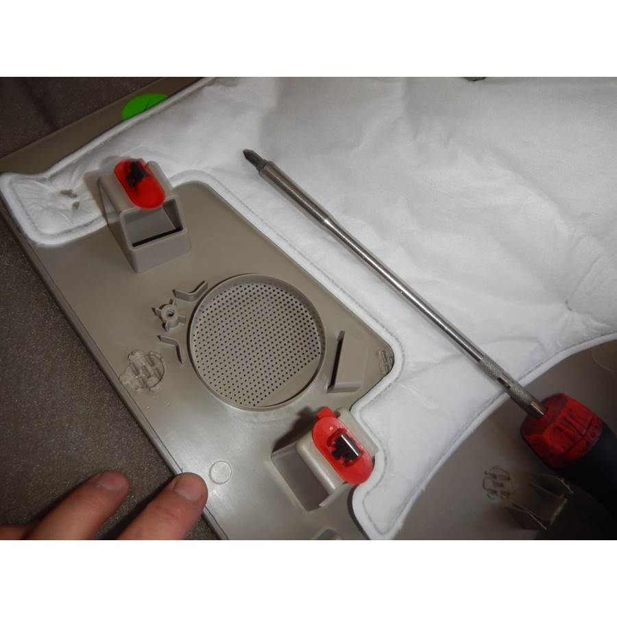 2017 GMC Yukon Rear pillar speaker removed