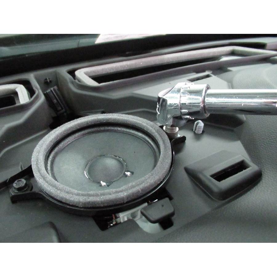 2021 Chevrolet Traverse Center dash speaker