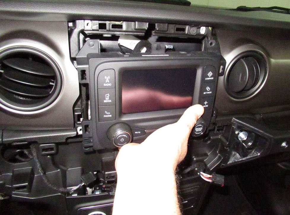 jeep wrangler factory radio 5-inch