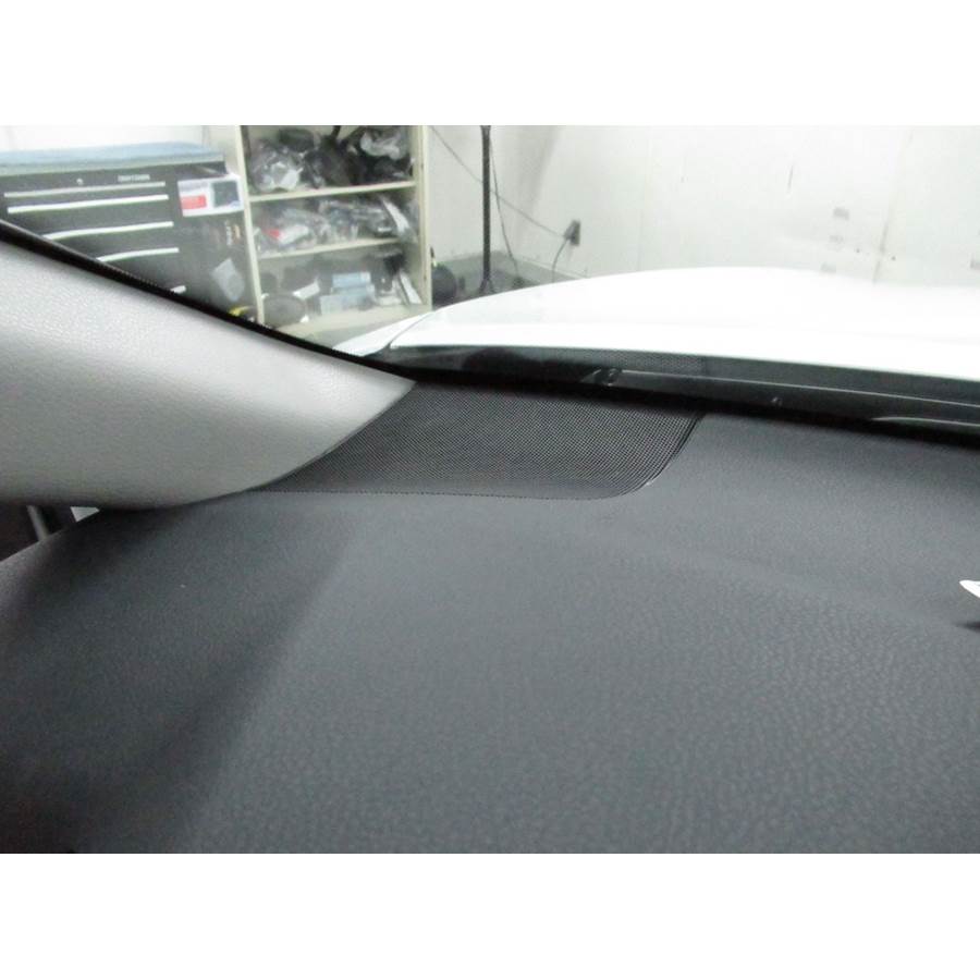 2021 Toyota Camry Dash speaker location
