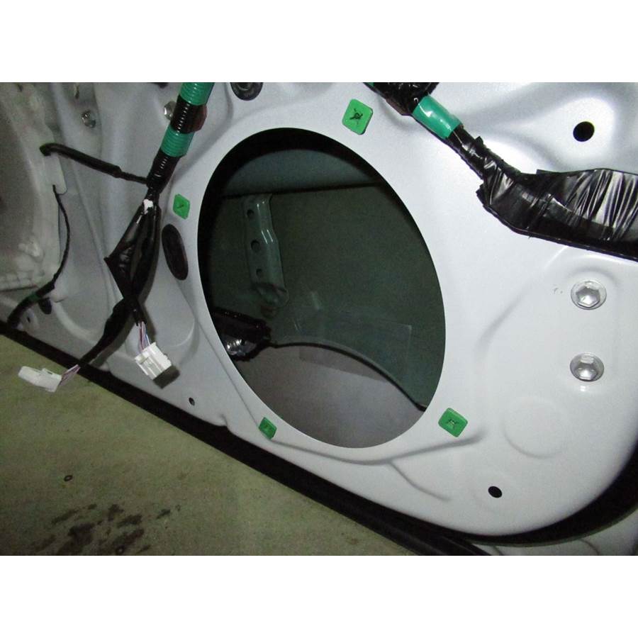 2019 Toyota Camry Front speaker removed