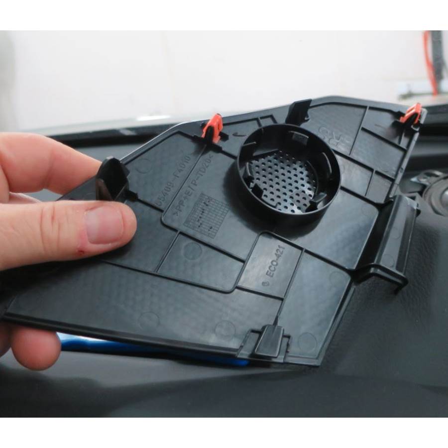 2018 Toyota C-HR Dash speaker removed