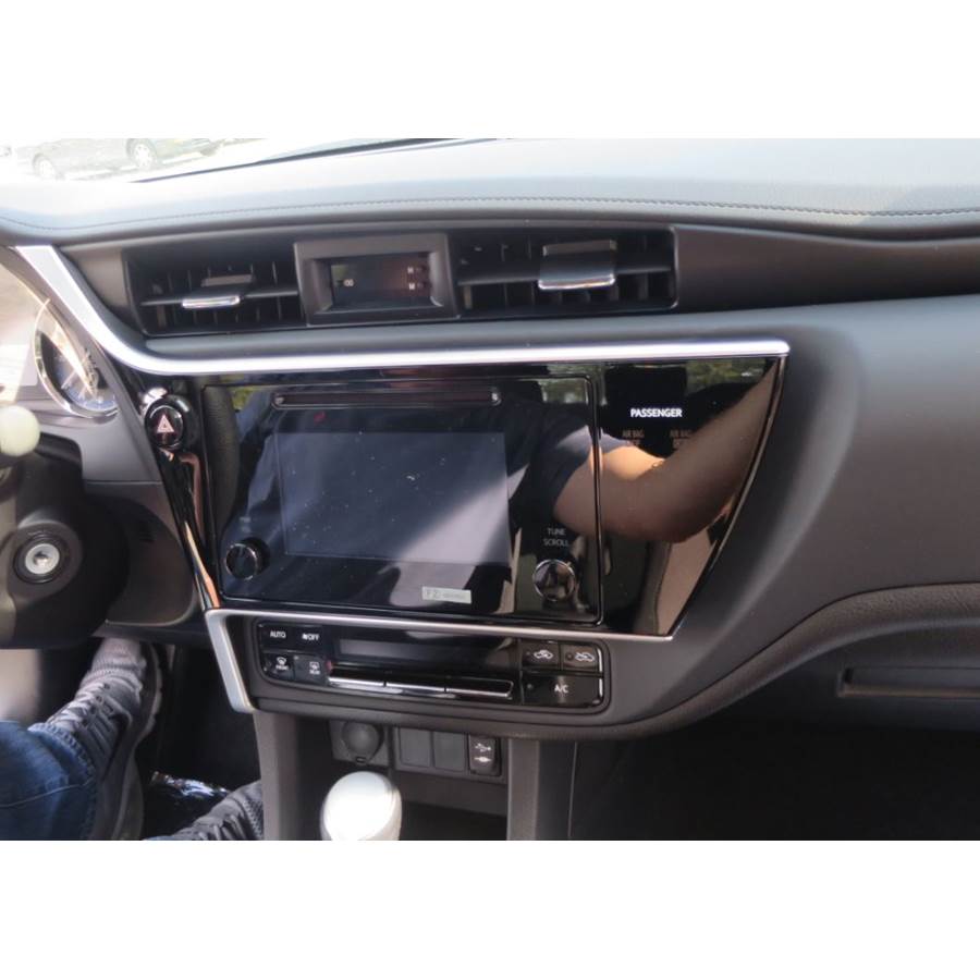 2017 Toyota Corolla Factory Radio