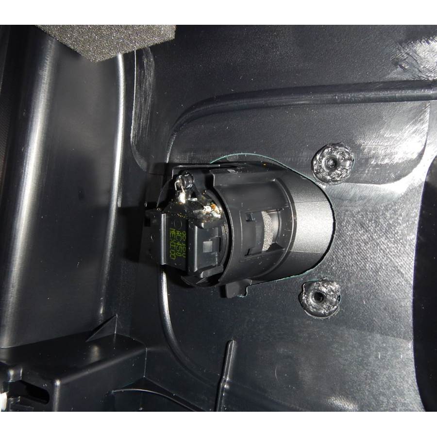 2015 Toyota Tundra Rear door tweeter