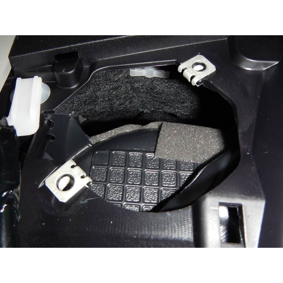 2017 Toyota Tundra Dash speaker removed
