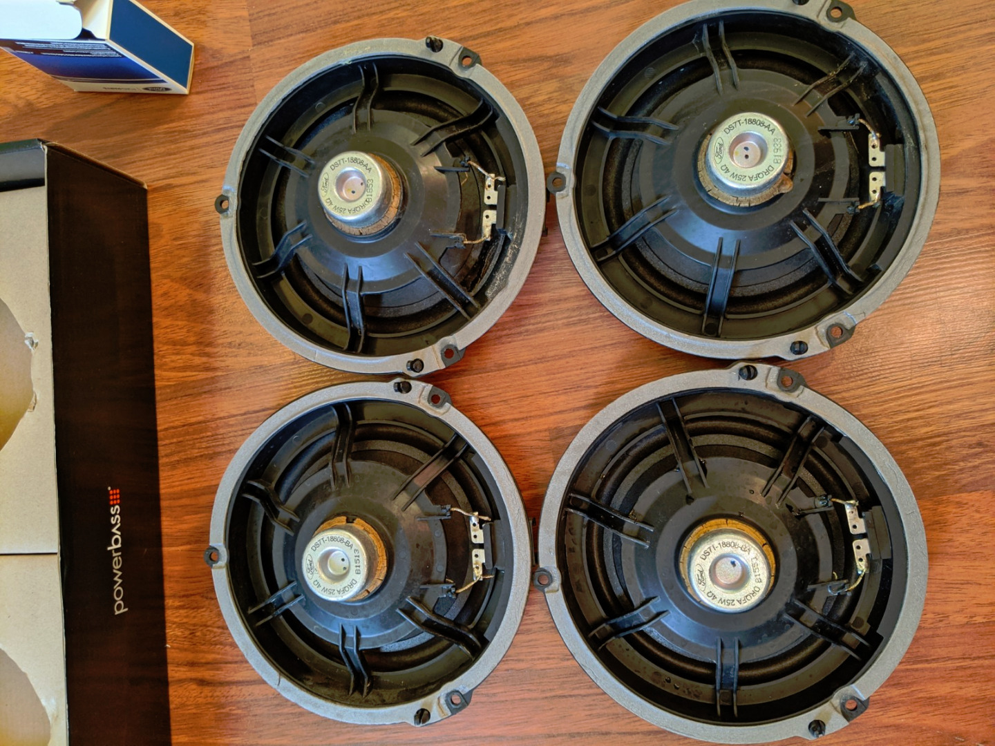 PowerBass OE652-FD – Altoparlanti Coassiali 6,5” Sostitutivi Per Ford (Coppia) – 60W RMS, 4 Ohm, Tweeter In Seta