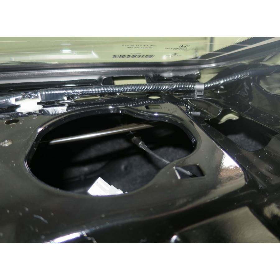2021 Honda Civic Rear deck speaker removed