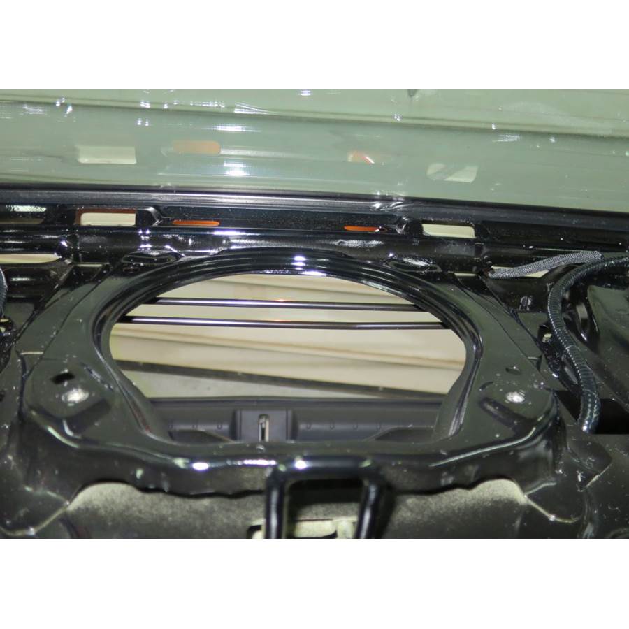 2018 Honda Civic EX Rear deck center speaker removed