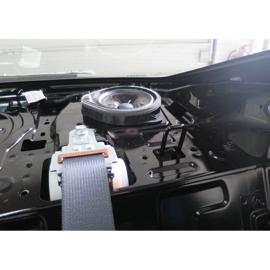 2016 Honda Civic LX-P Rear deck speaker