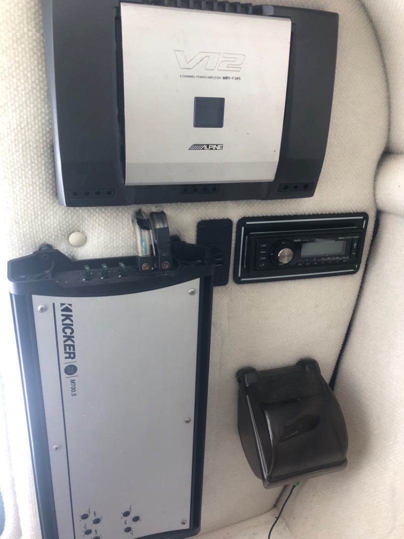 Customer Reviews Clarion M508 Marine digital media receiver with