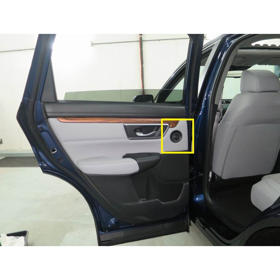 2017 Honda CRV Touring Rear door tweeter location